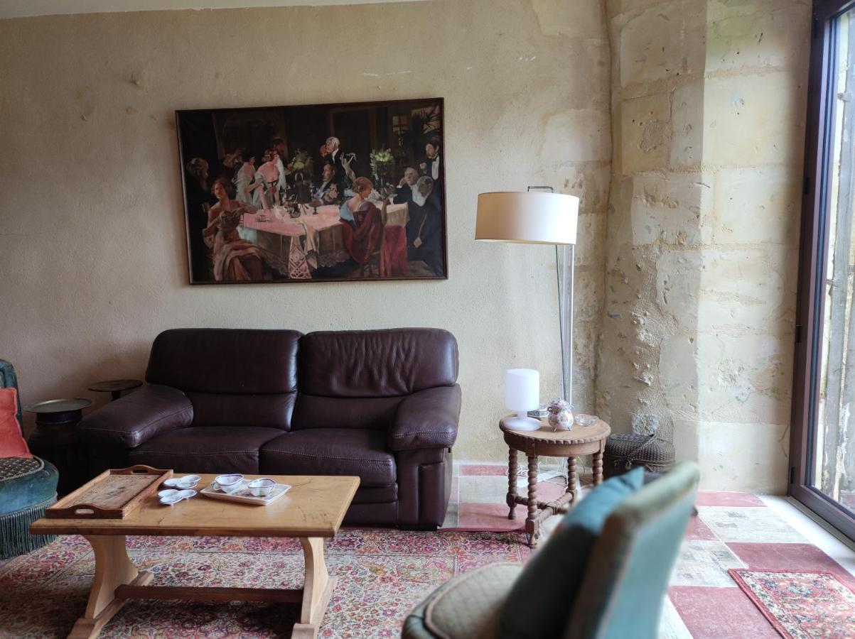 Le Gite De Sissi Lavardin  Exterior foto